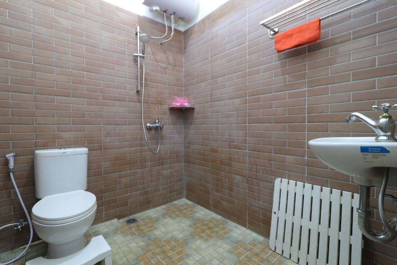 Lembur Incu Syariah Villa & Resto Lembang Exterior photo